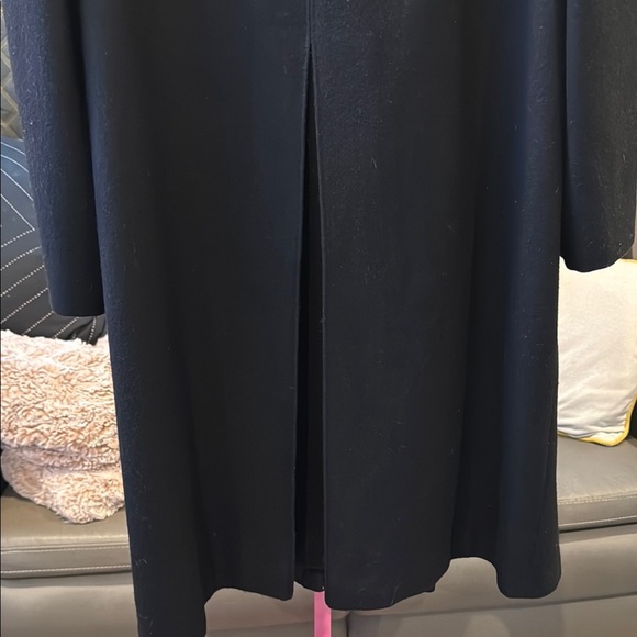 Gallery Black Trench Coat Classic Style large - Picture 6 of 6